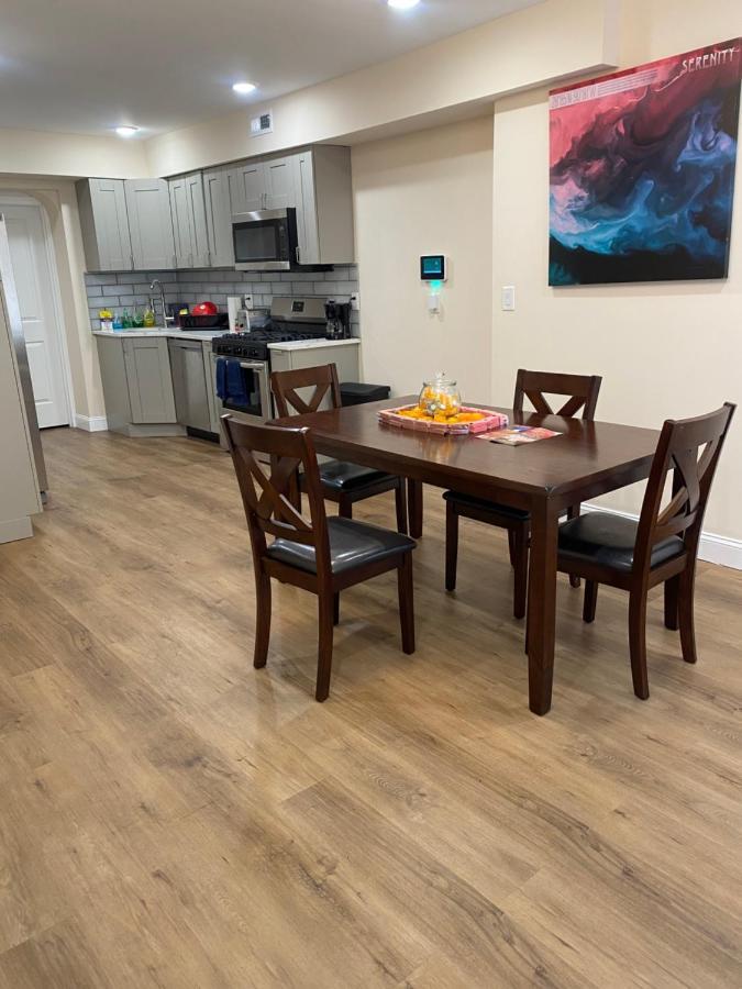 Private Room In South Philly Near Arenas! Φιλαδέλφεια Εξωτερικό φωτογραφία